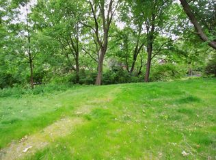 2043 12th St, East Moline, IL 61244