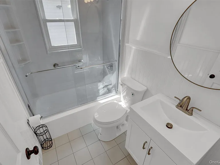 322 Harvard Rd S — Photo 12