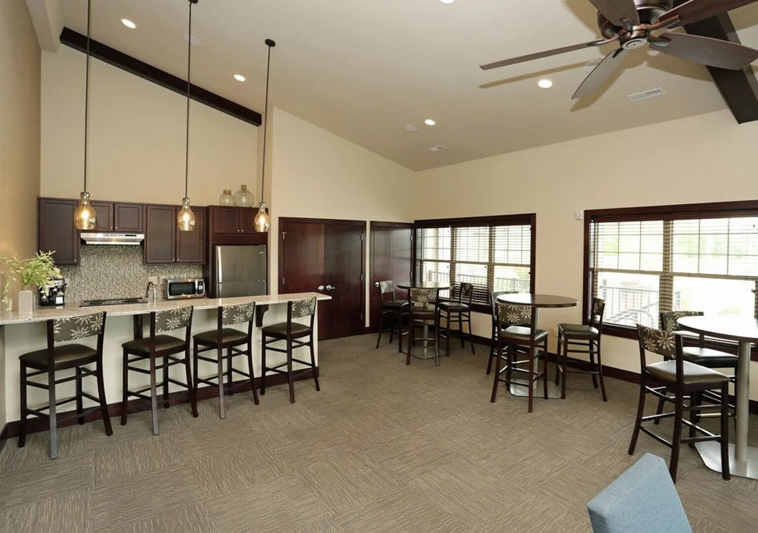 MurrayGlen Townhomes — Photo 3