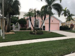 8354 Horseshoe Bay Rd, Boynton Beach, FL 33472