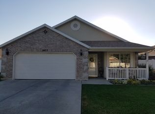 2477 N Colonial Dr, Harrisville, UT 84414