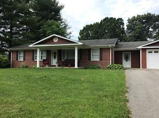 6007 Oakview Ave, Dublin, VA 24084
