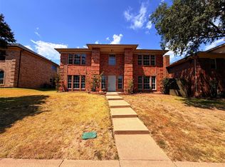 2405 Waterloo Ln, Mesquite, TX 75181
