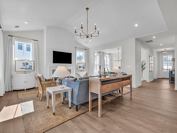 7th image of this home