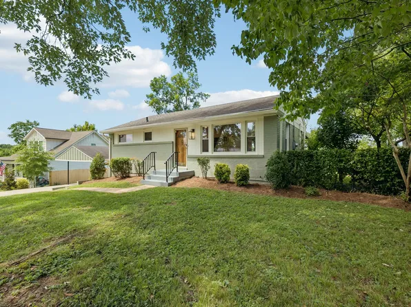 2802 Saint Edwards Dr, Nashville, TN 37211