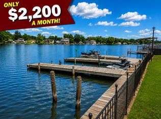 313 Gilmore Ct, Michigan Center, MI 49254