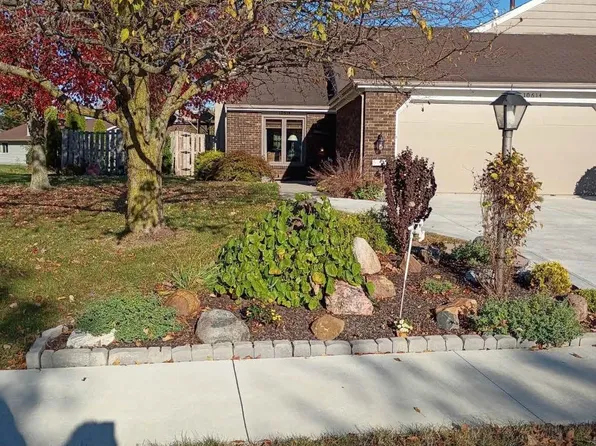 10614 Wild Flower Pl, Fort Wayne, IN 46845