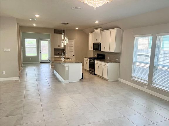 5th image of 11243 Pavonia Creek Ct