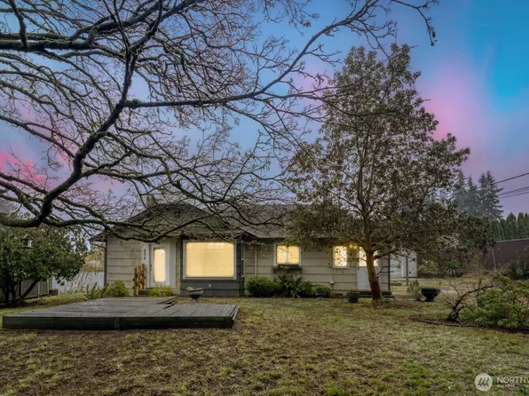 208 78th Place SW, Everett, WA 98203