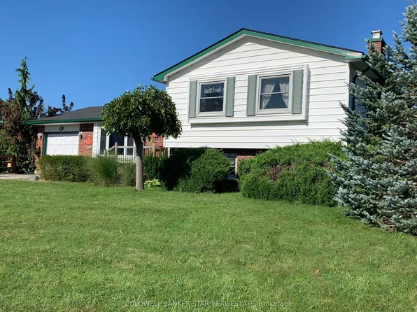 9 Lakeview Cir, Saint Thomas, ON N5P 4B3