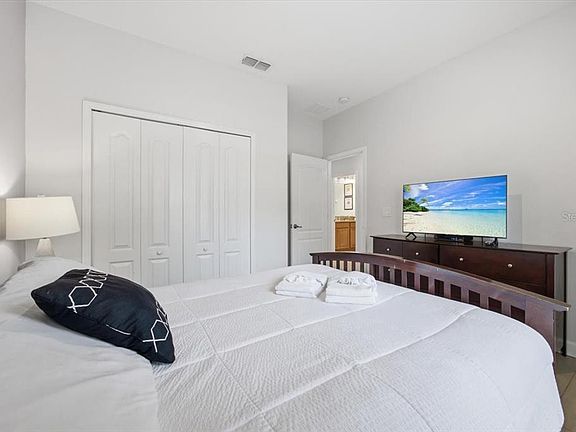 4th image of 8922 Cuban Palm Rd
