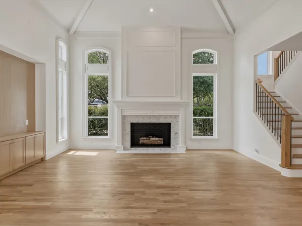 7 Royal Terrace Ct, Dallas, TX 75225