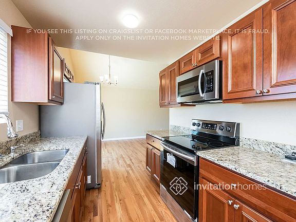 5th image of 2871 S Argonne St