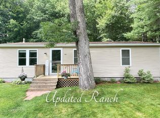 50 Judith St #408, Danville, NH 03819