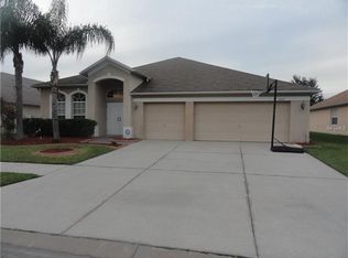 5427 Braddock Dr, Zephyrhills, FL 33541