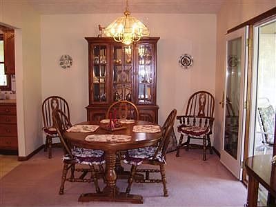 5th image of 226 Forest Park Dr