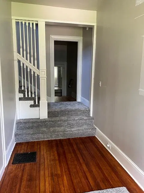 3 bed, 2000 sqft, $1,795 — Photo 4