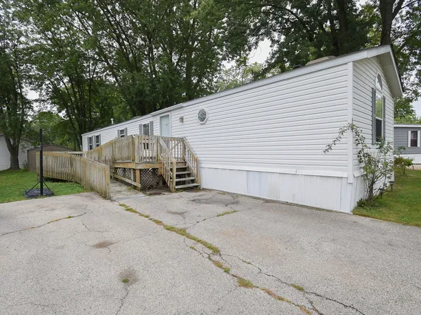 38455 N Sheridan Rd Lot 851, Beach Park, IL 60087