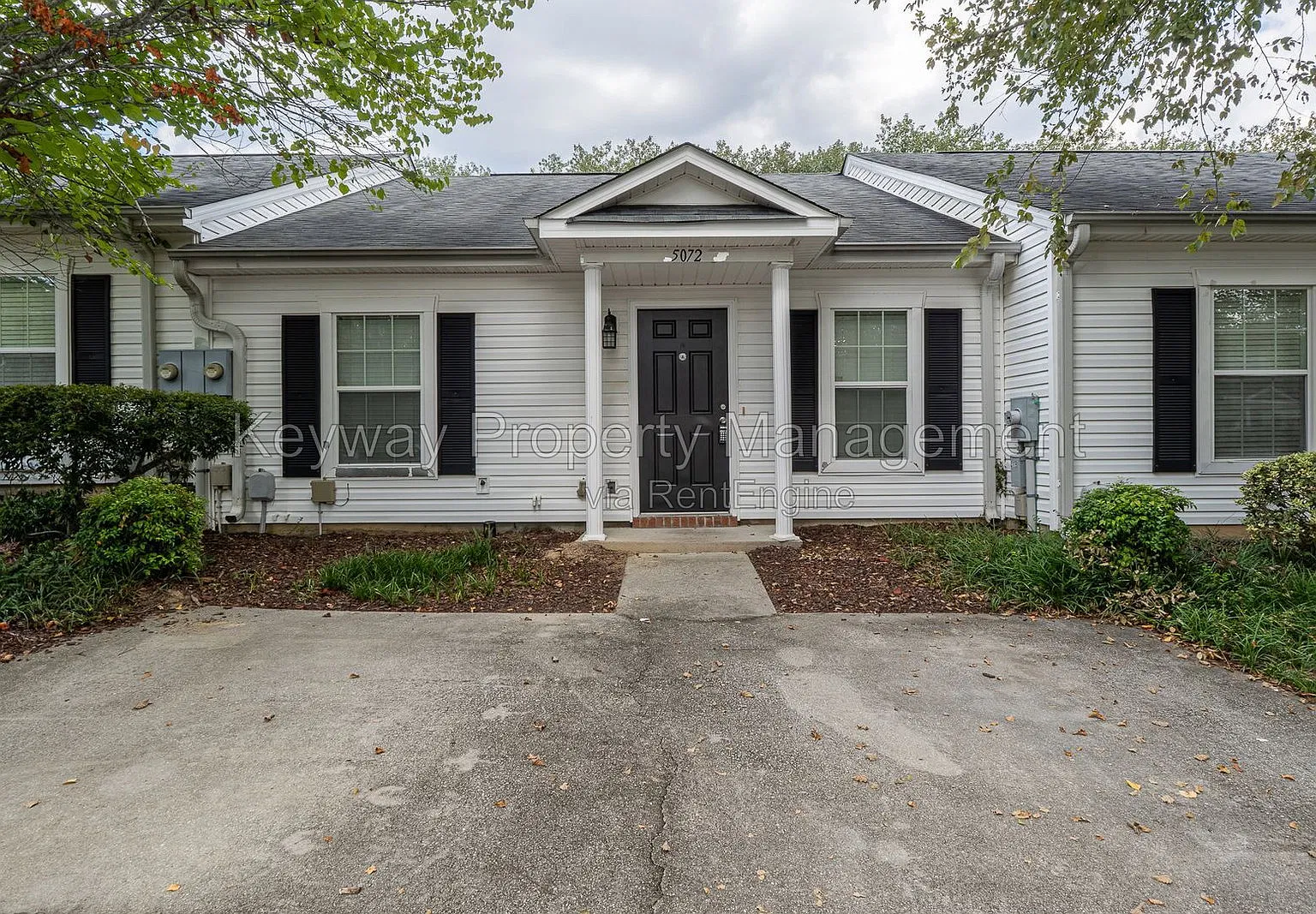 2 bed, 2.0 bath, 1092 sqft, $1,385 — Photo 1