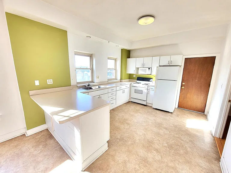 3128 S Wells St #3F — Photo 5