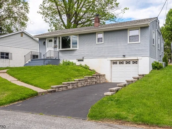 315 PENNSYLVANIA AVE, Pohatcong Twp., NJ 08865