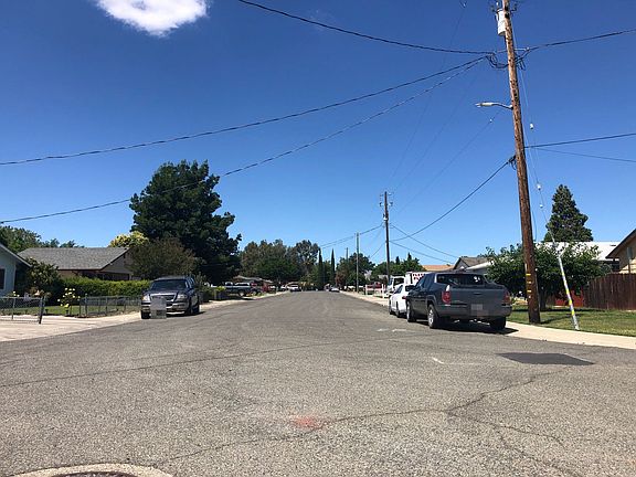 4th image of 172 Westgate Dr