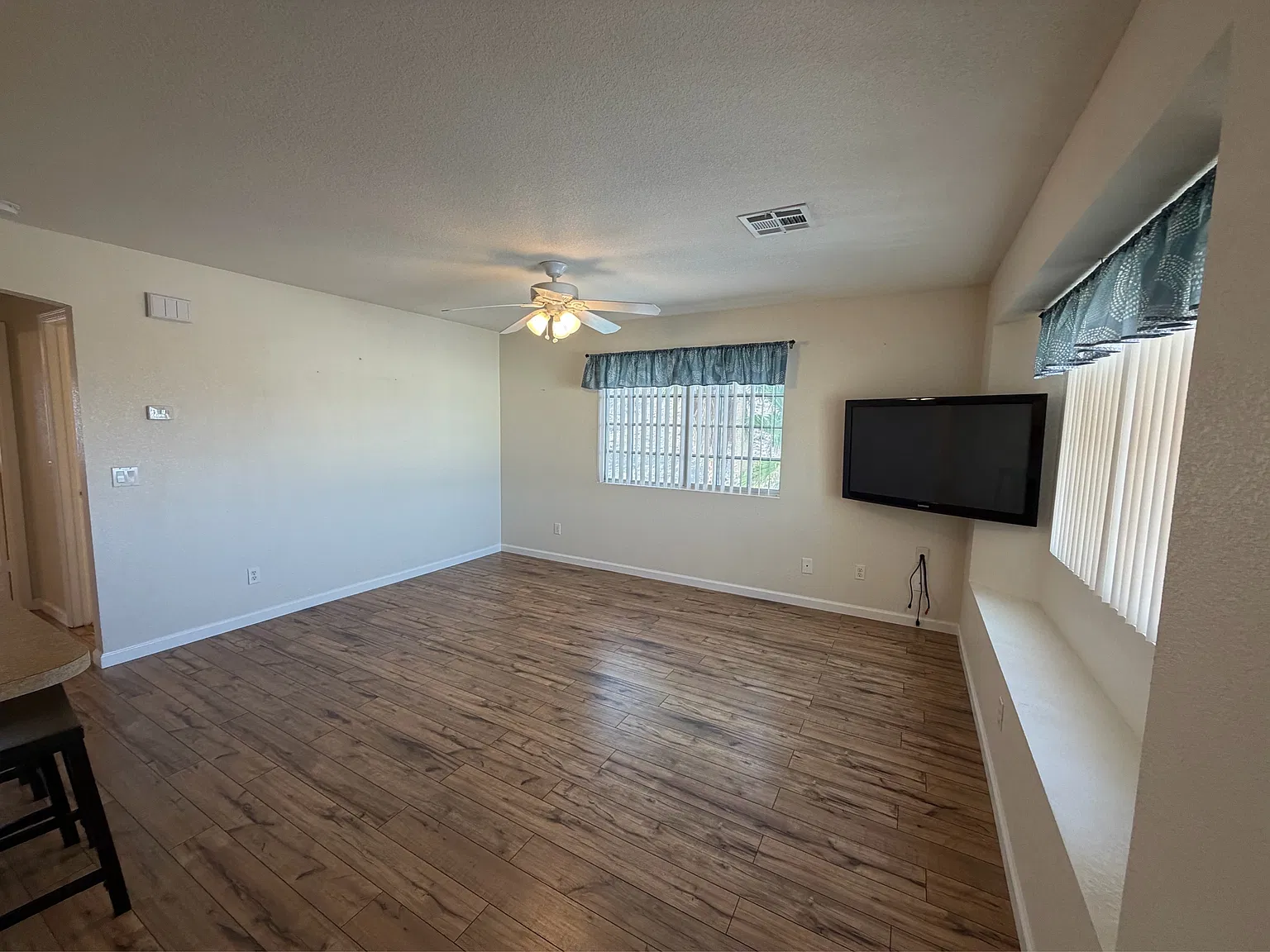 3423 McCormick Boulevard #201 - 1 — Photo 3