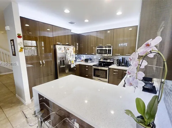 4231 SW 165th Ct, Miami, FL 33185