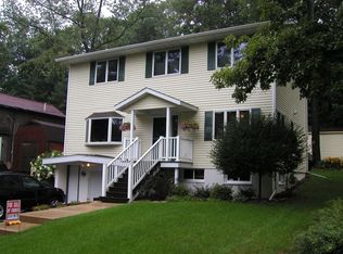 3015 Waconia Ln, Middleton, WI 53562