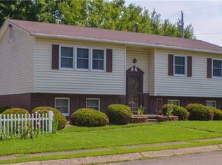 507 13th St, North Apollo, PA 15673