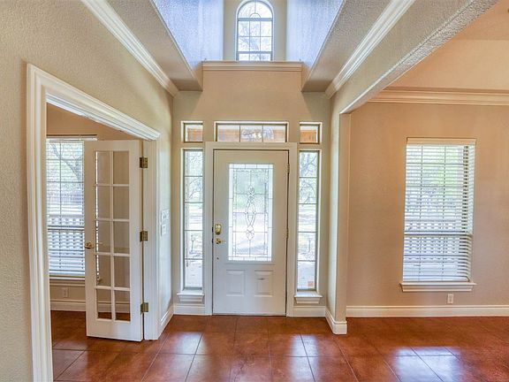 4th image of 1100 Avenida Serena