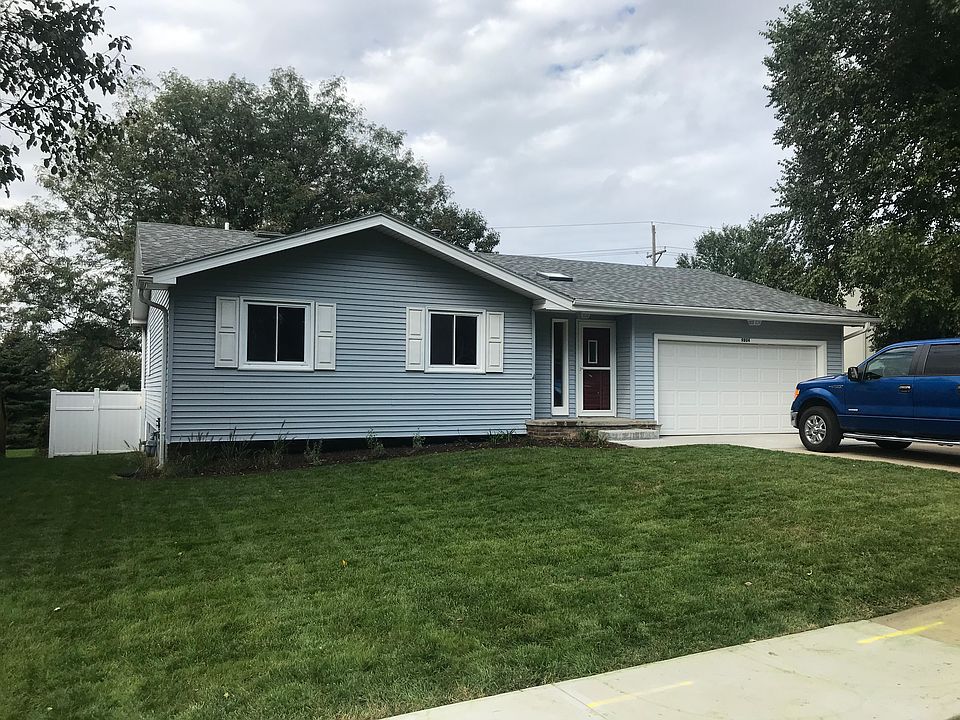 1st image of 9804 S 24th St