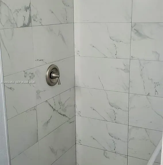 8545 Harding Ave #5 — Photo 9