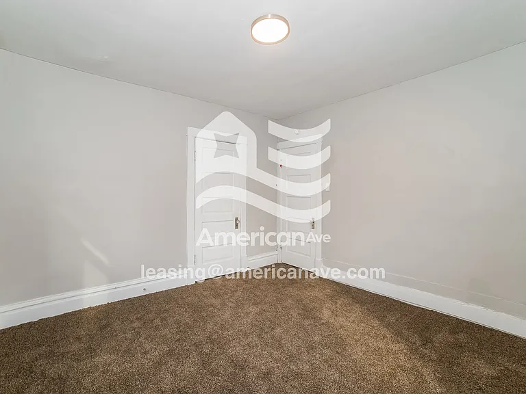 1346873_007_wm_-_main_bedroom_13624606.jpg