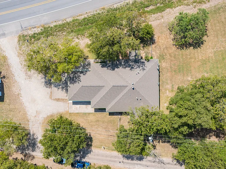 7610 S State Highway 34 — Photo 17