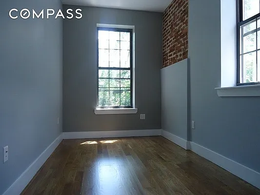 Rented by Compass | media 16