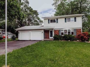3306 39th St, Moline, IL 61265