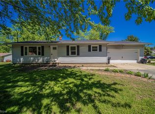 2887 King Rd, Conneaut, OH 44030