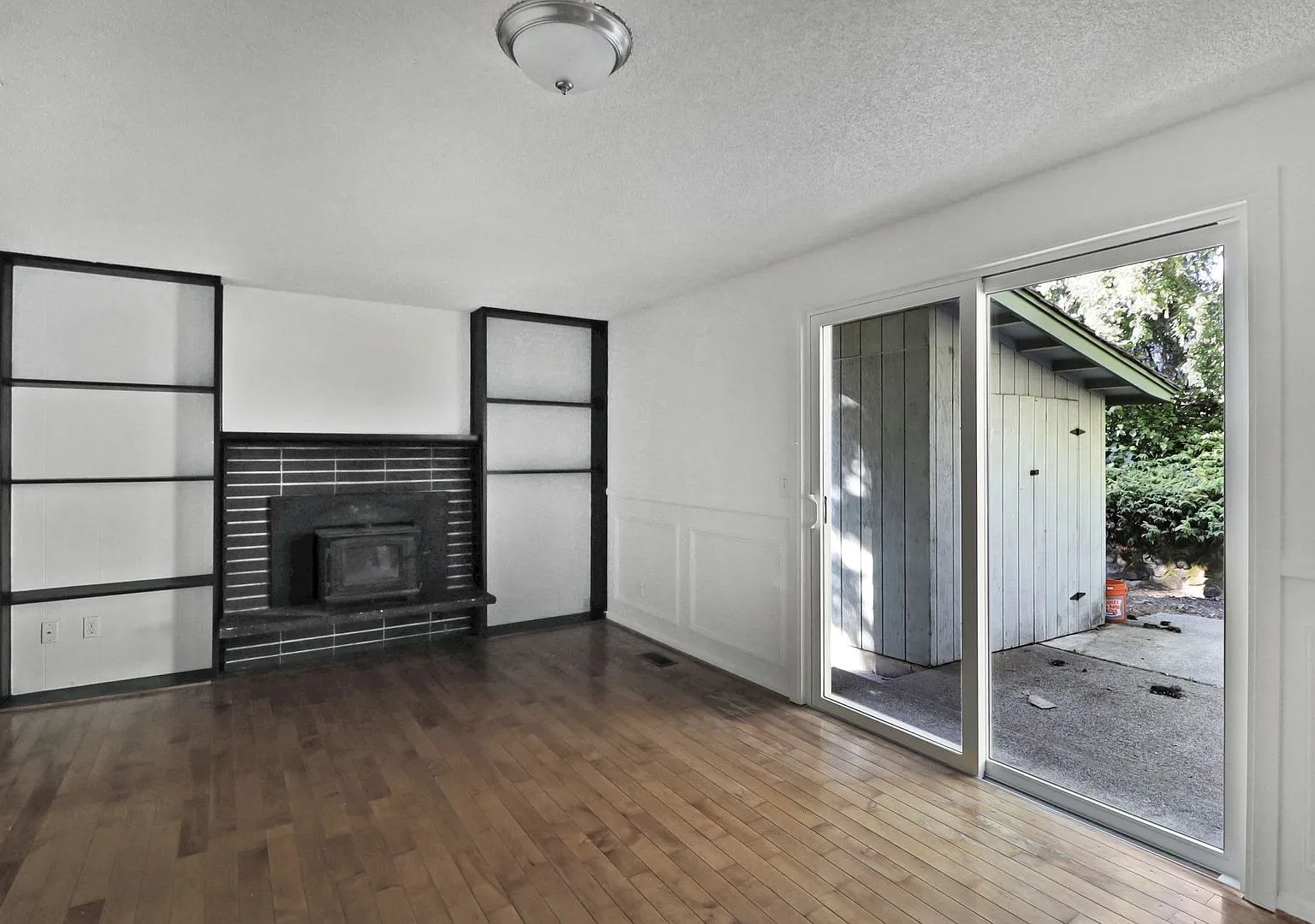 4 Bed 2.5 Bath - NAS Whidbey - Fenced Backyard — Photo 4