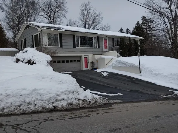 190 Wallace Hill Road, Randolph, VT 05060