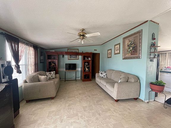 2nd image of 803 Wright Ave