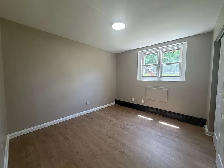475 Park Ave #A7 — Photo 8