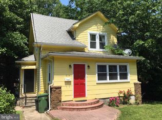 634 Saint Dunstans Rd, Baltimore, MD 21212