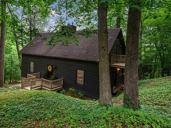 3rd image of 3472 Brent Dr