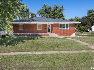 1313 Matilda St, Pekin, IL 61554