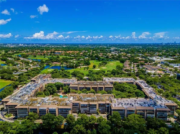 2810 N 46th Avenue #460F, Hollywood, FL 33021