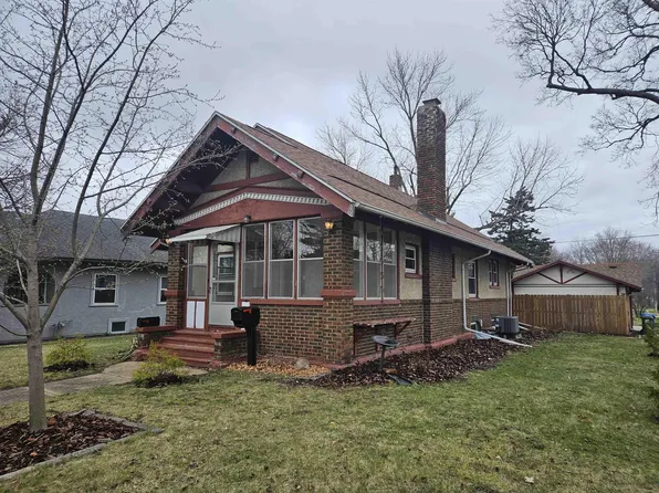 317 4th Ave, Charles City, IA 50616