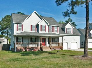 304 Osprey Point Dr, Sneads Ferry, NC 28460