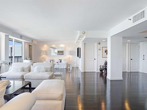 5th image of 2697 N Ocean Boulevard #F-505