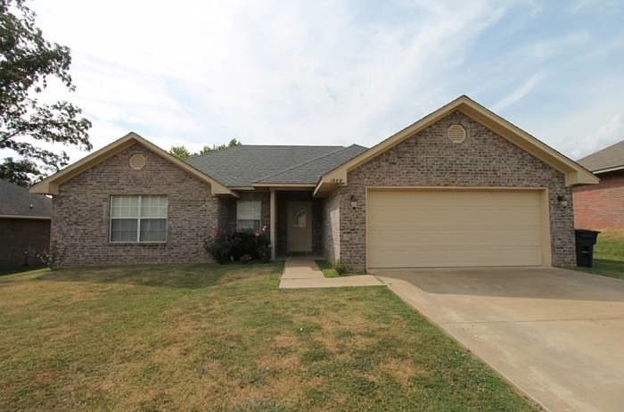 1st image of 1889 Green Meadow Dr